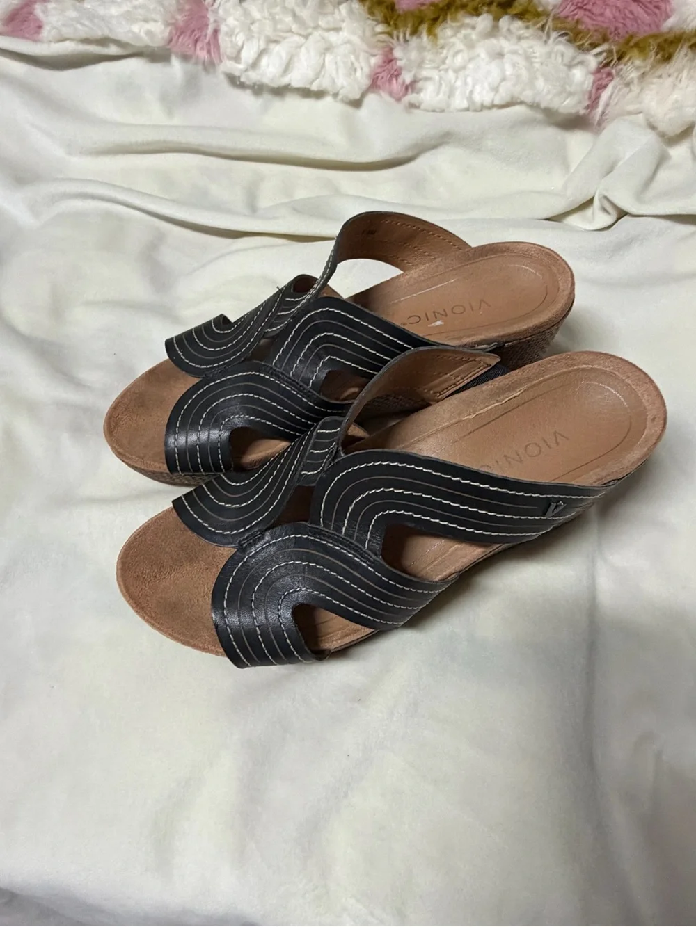 Vionic Malorie Wedge Slide Raffia Sandal - Black and Brown Comfort Travel 9.5M